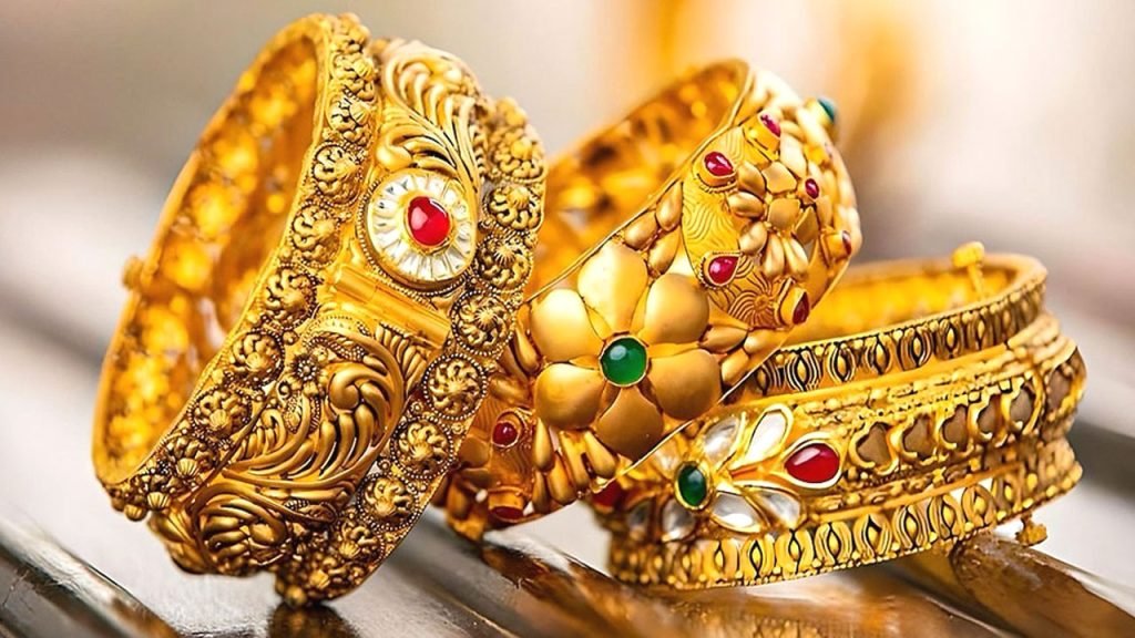 তিন দফা কমার পর বাড়লো সোনার দাম